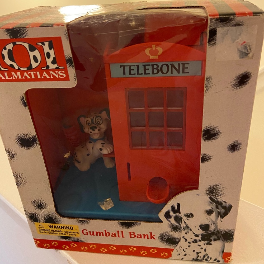 NIB Disney 101 Dalmatian gum ball bank 1996